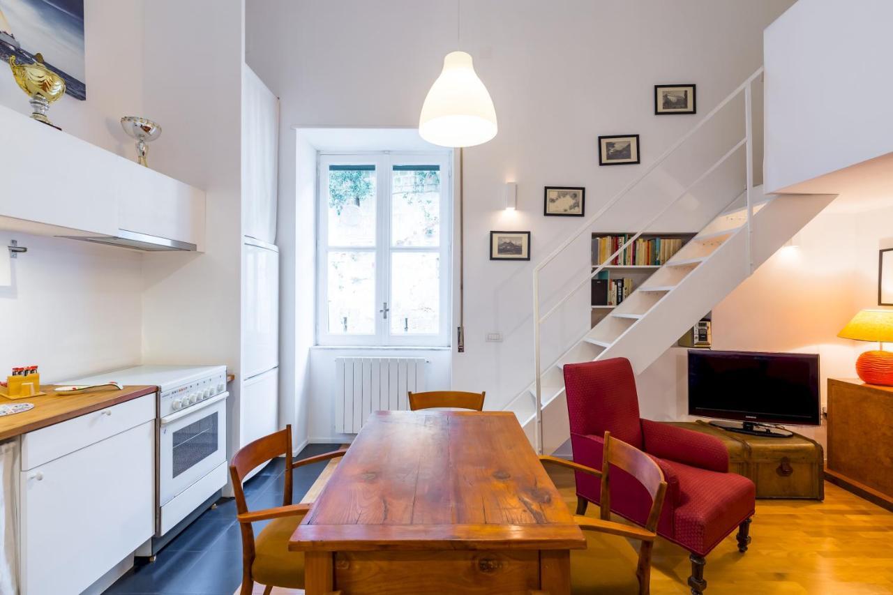 Grifeo - Quiet And Relaxing Flat On Panoramic Route Appartement Napels Buitenkant foto