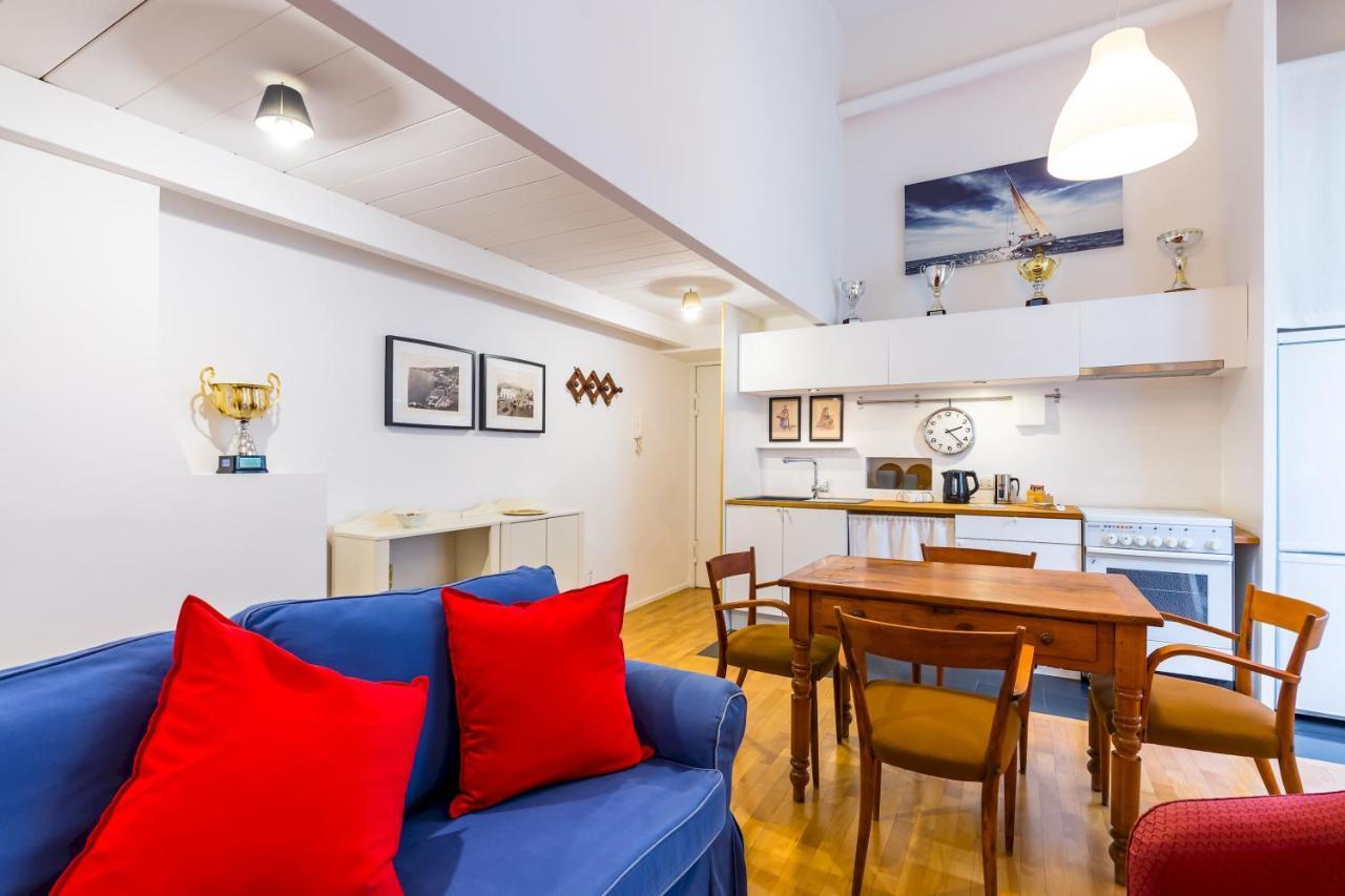 Grifeo - Quiet And Relaxing Flat On Panoramic Route Appartement Napels Buitenkant foto